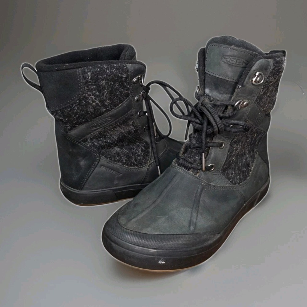 KEEN Elsa II Womens 7 Waterproof Winter Boots Black Wool Fleece Duck Boots
